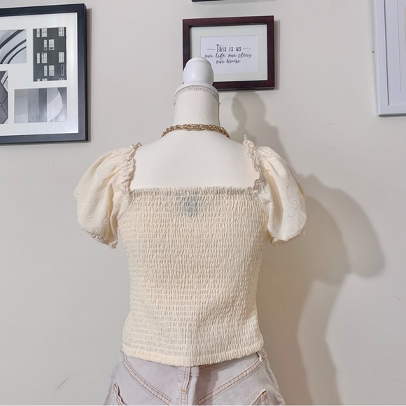 ❌SOLD❌ Forever 21 Cream Bustier Crop Top Puff Sleeve Ruched Blouse Polka Dot Med - Picture 7 of 13